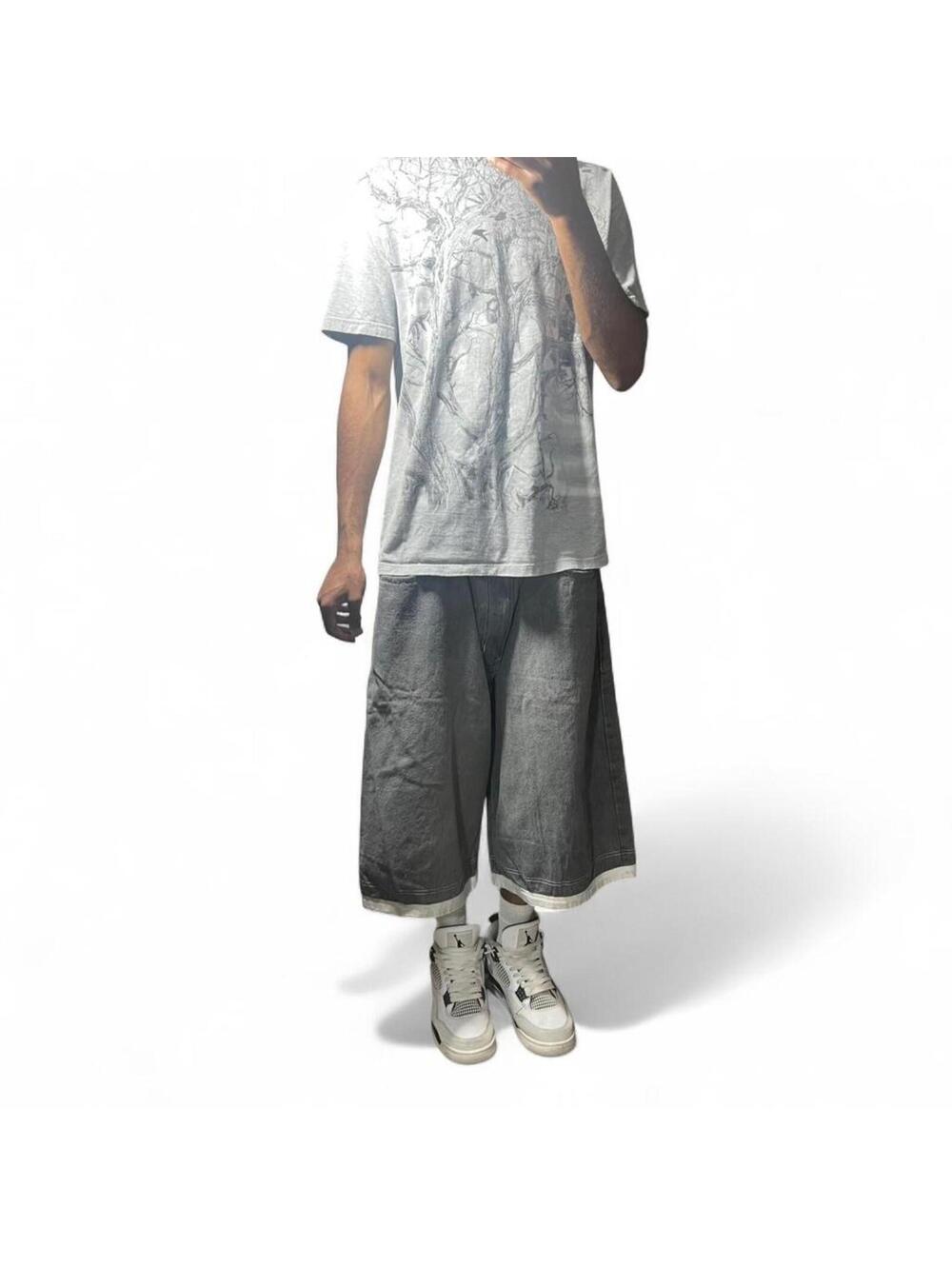 Y2K Long Baggy Grey Koman Jorts
